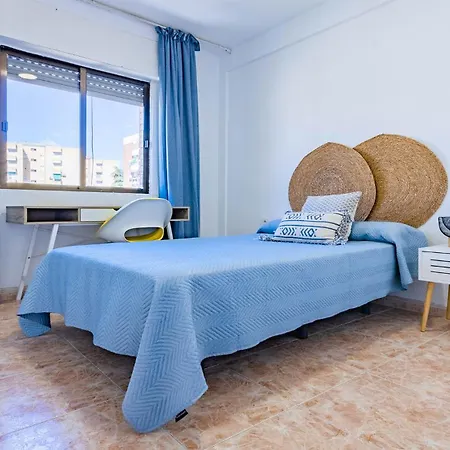 Acogedor Y Luminoso En *