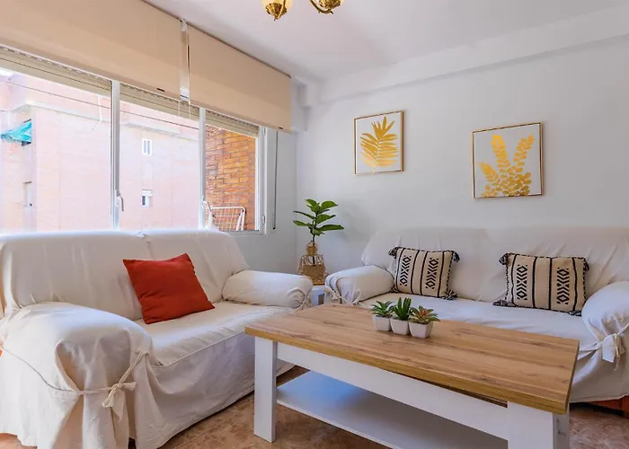 Acogedor Y Luminoso En Apartmán *